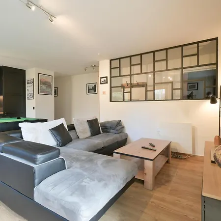 Garden Billiards Apartamento