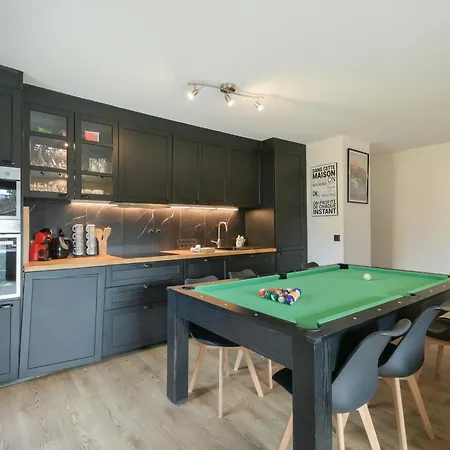 Garden Billiards